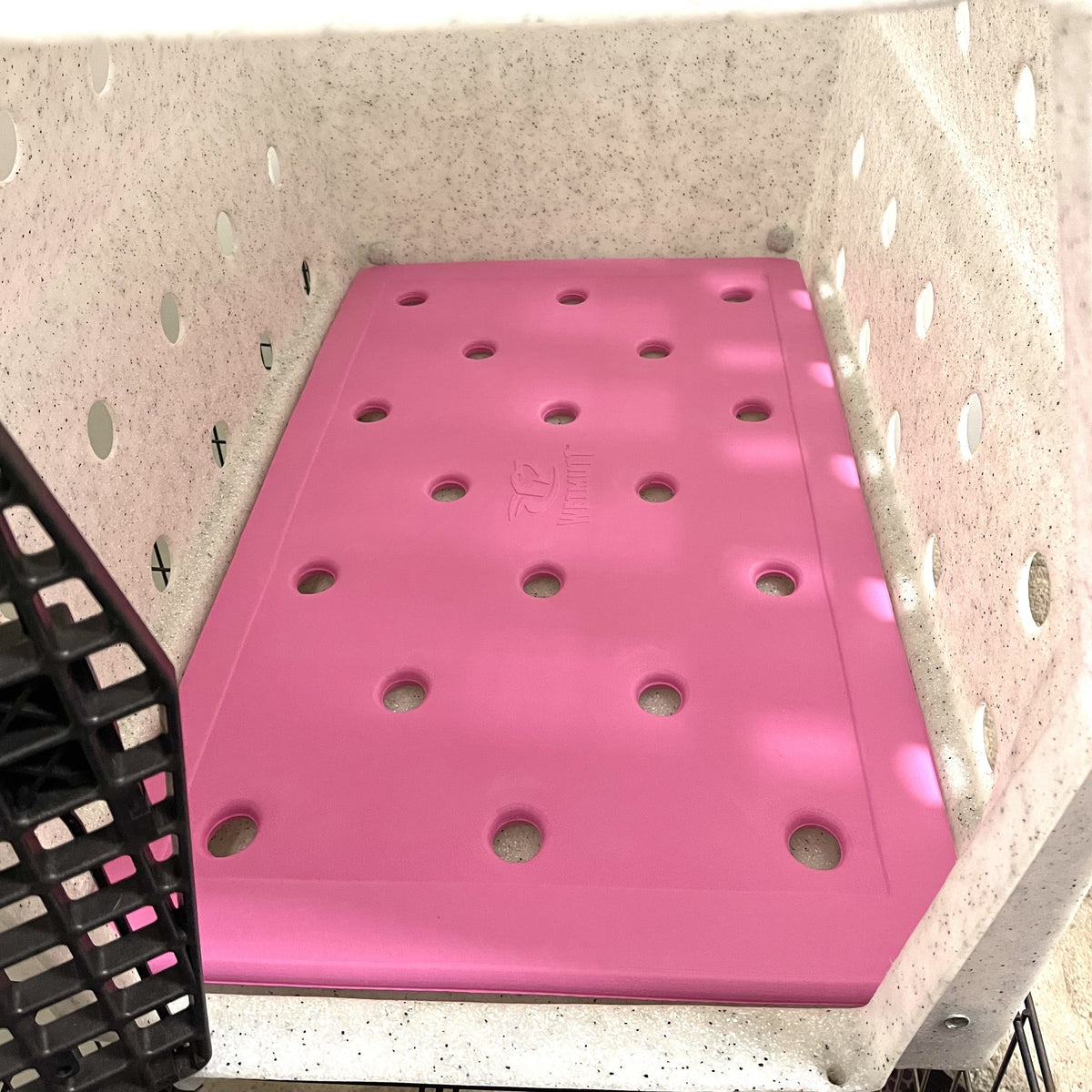 Ruff tough kennels outlet pink