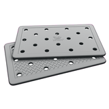 Irregular 28" x 18" Sporting Dog Series Mat in Cool Grey - Small